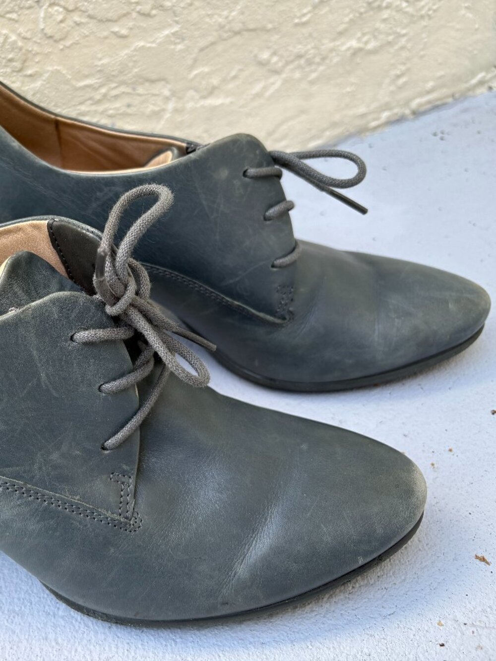 ECCO Women's Gray Leather Lace Up Comfort Oxford Heels Size 41 / 10.5